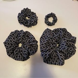 Black and White Floral Print Cotton Scrunchie Set of 3 Size (XXL -XL-L-S )